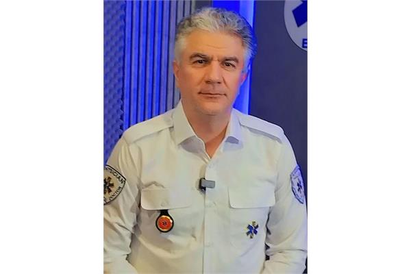دکتر سید سجاد رضوی معاون درمان وزارت بهداشت،درمان و آموزش پزشکی در مرز خسروی